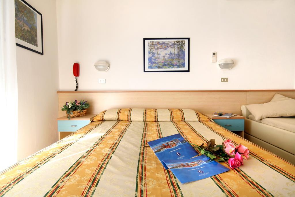 Hotel Major Каттолика Экстерьер фото