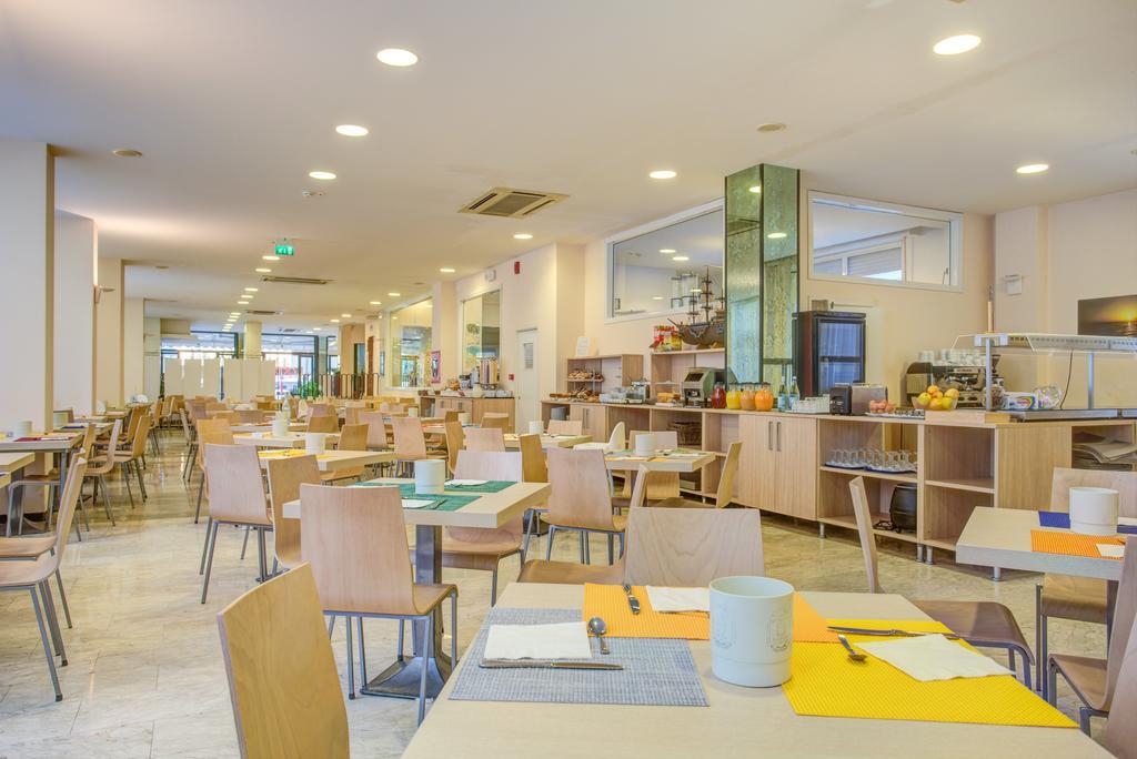 Hotel Major Каттолика Экстерьер фото